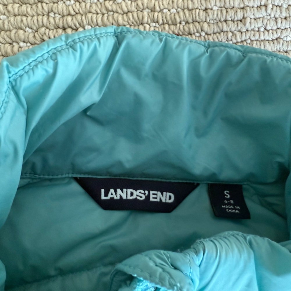 Women’s Lands’ End Quilted Puffer Jacket - Picture 2 of 2